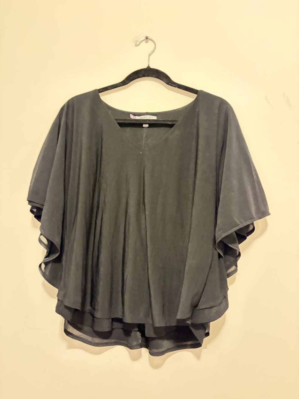 Jennifer Lopez size M women Black Sheer V-Neck Flutter Blouse - Picture 4 of 7